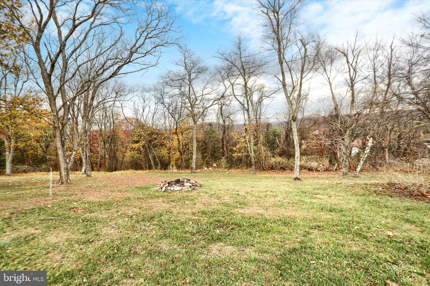 2751 Middle Ridge photo 33