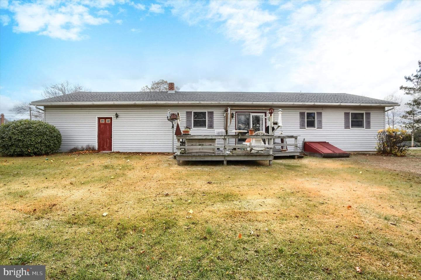 2751 Middle Ridge photo 40