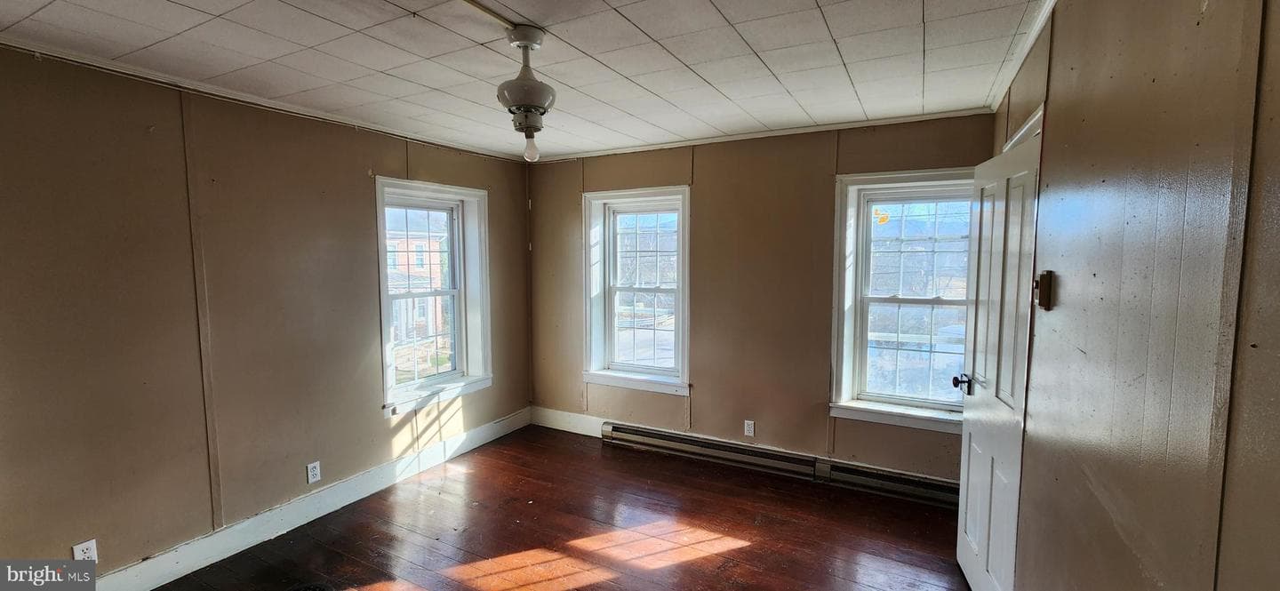 734 Bridgeport Road photo 30