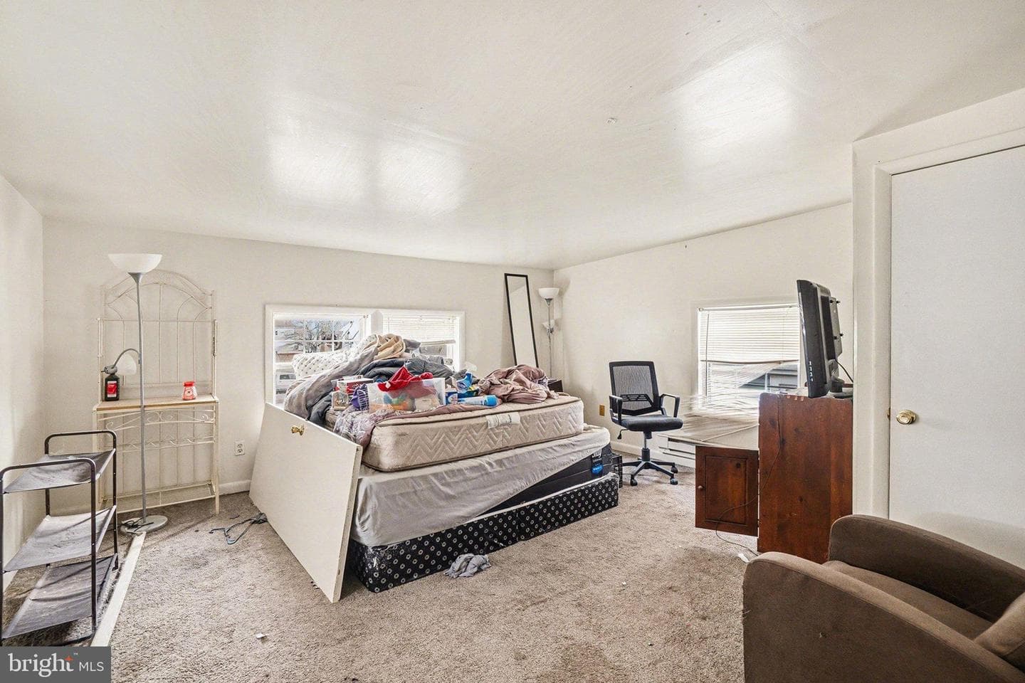 122 N High Street photo 15