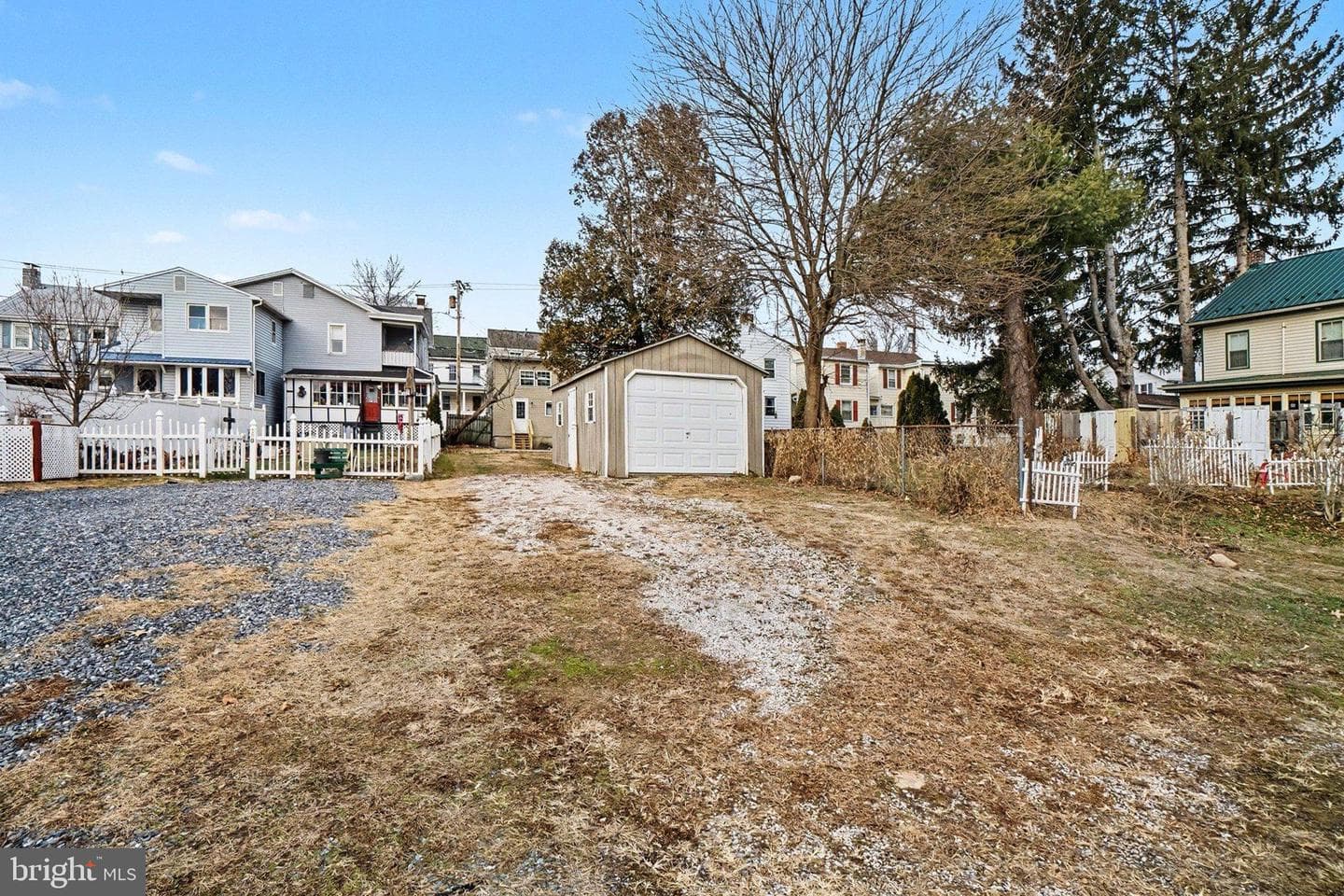 122 N High Street photo 4