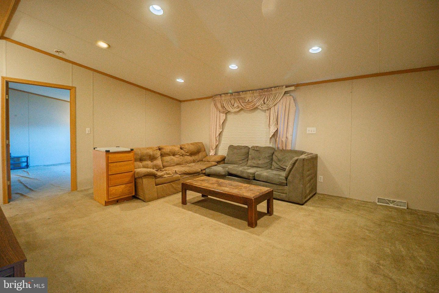 450 S 5th Street photo 9