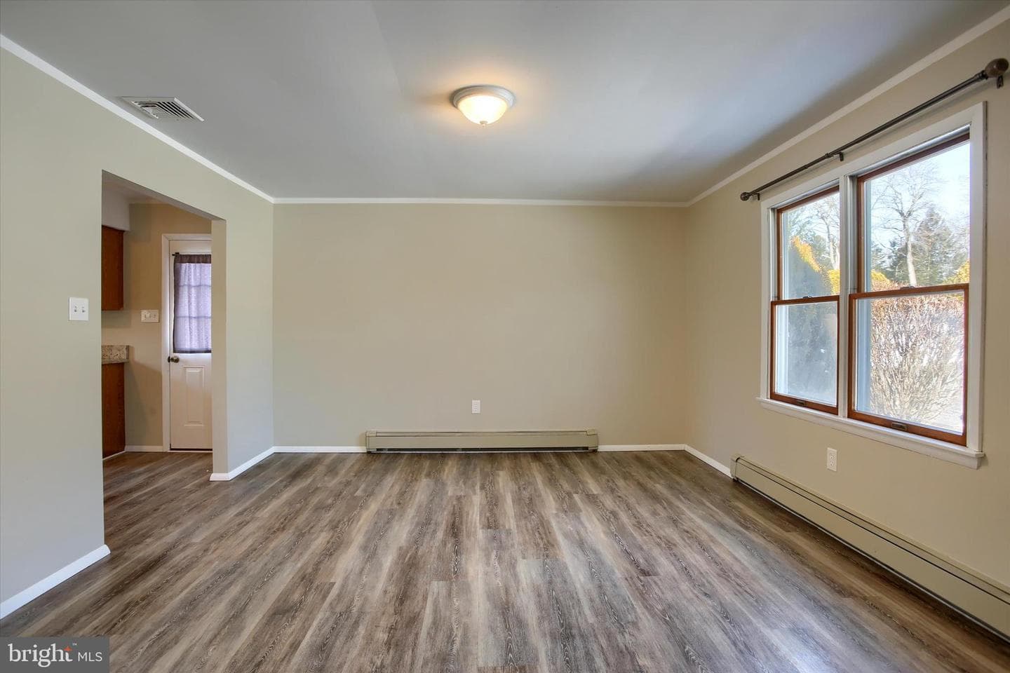 17 Pinetree Drive photo 12