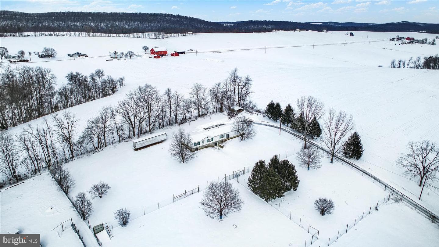 399 Windy Hill Road photo 38