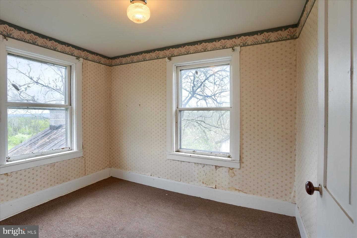 4401 Middle Ridge Road photo 25
