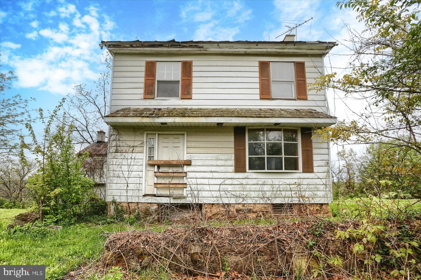 4401 Middle Ridge Road photo 9