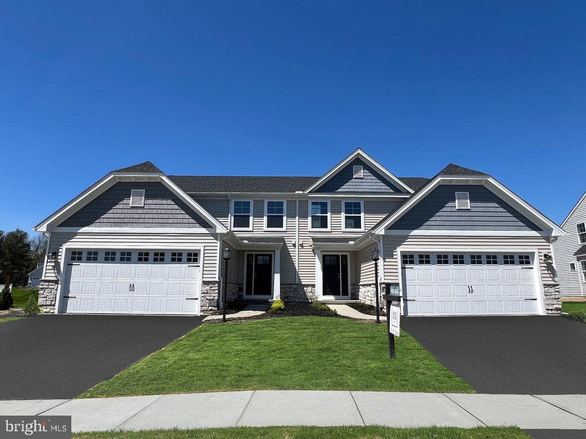 Primrose Plan At Stone Mill Estates photo 3