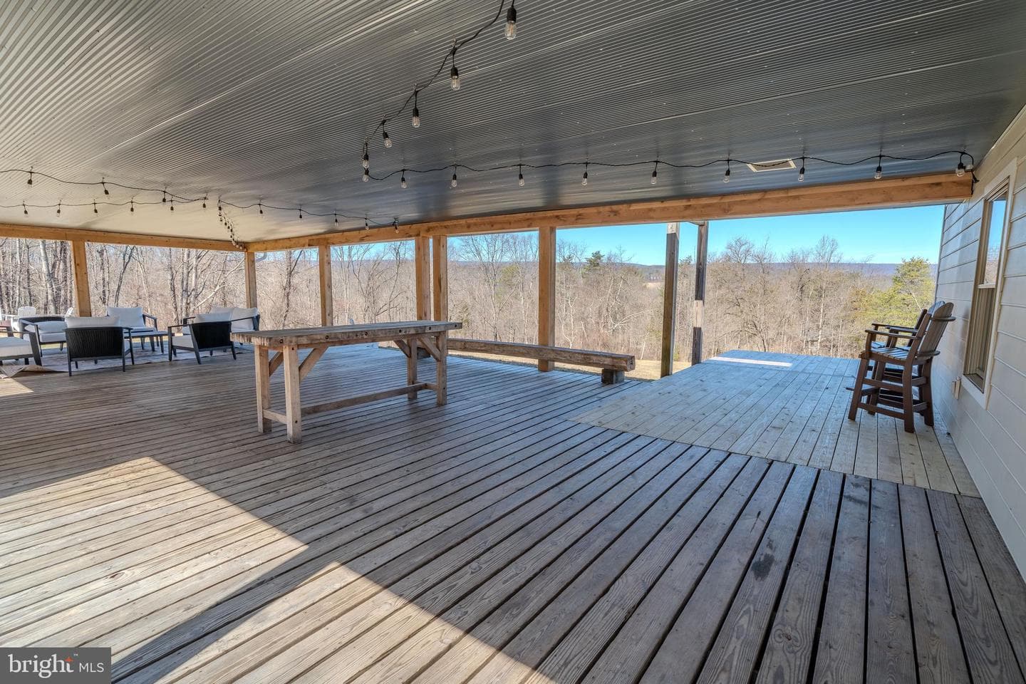 651 Robinson Road photo 4