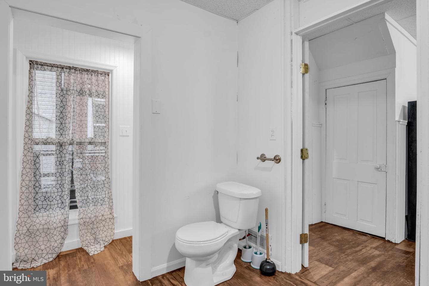 118 S 2nd Street photo 12