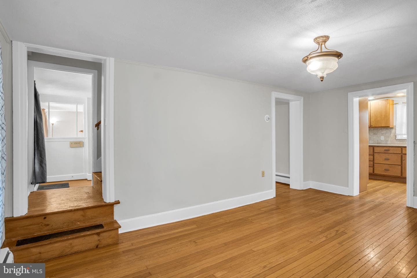 6501 Creek Road photo 12