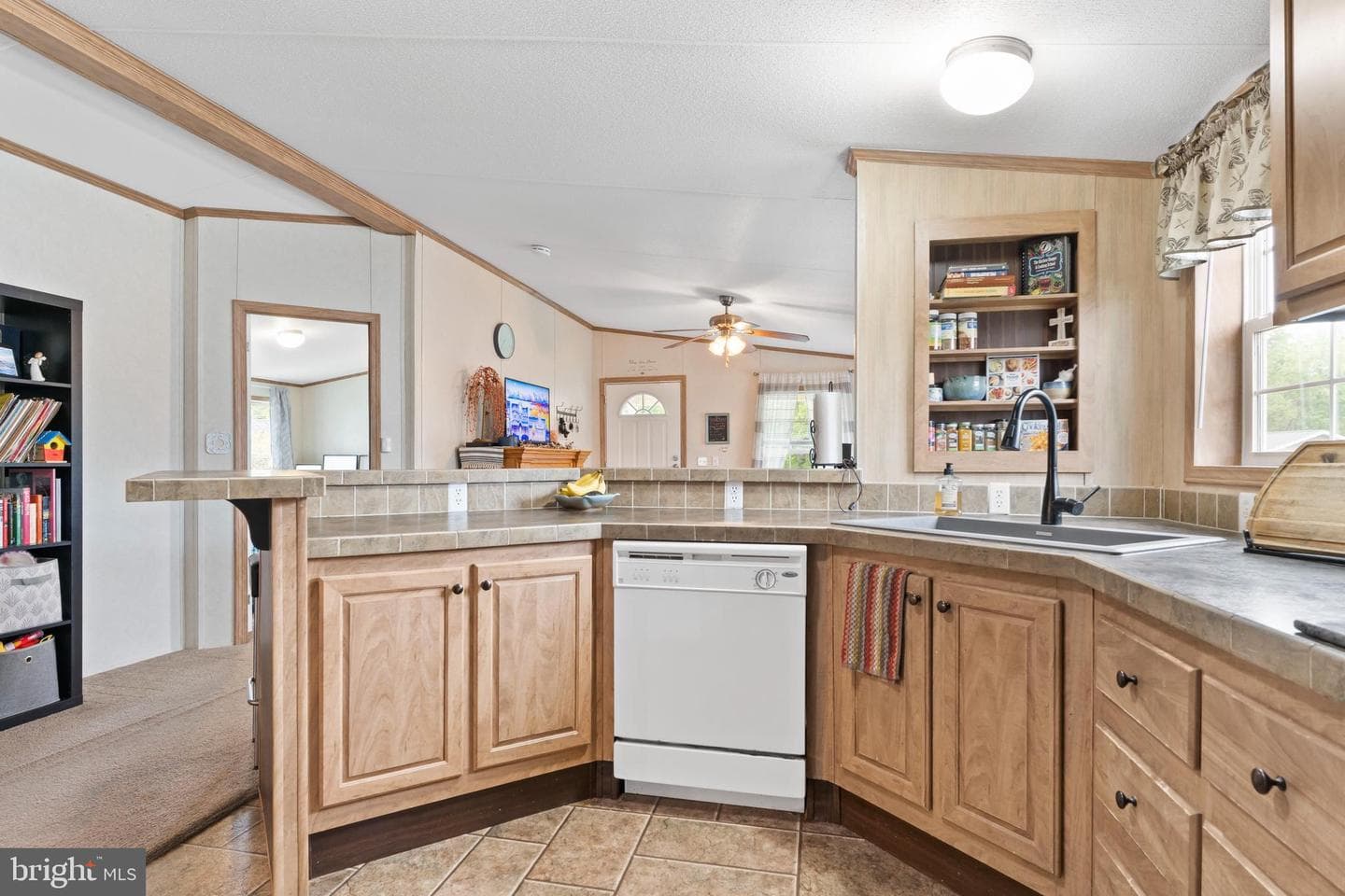 66 Meadowview Drive photo 9