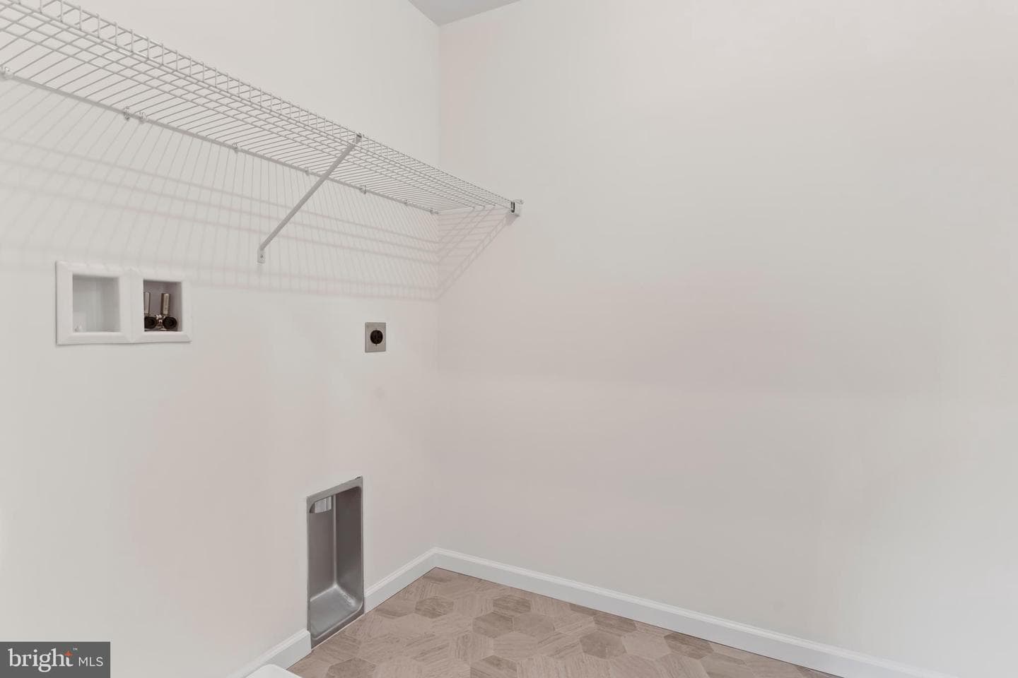 56 Pinetree Drive photo 25