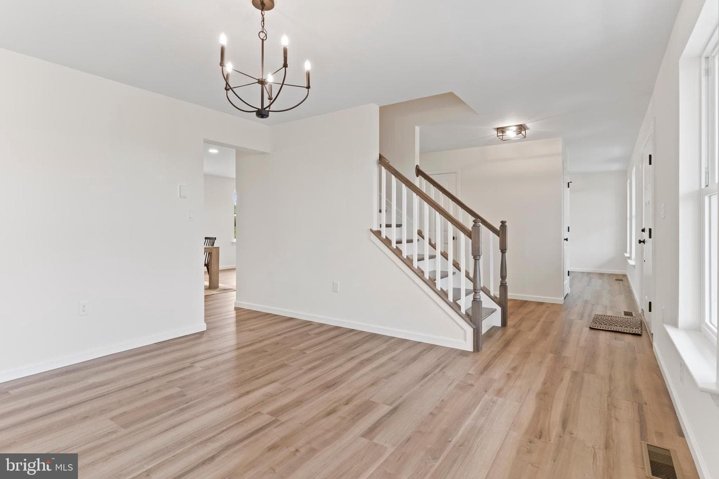 56 Pinetree Drive photo 39