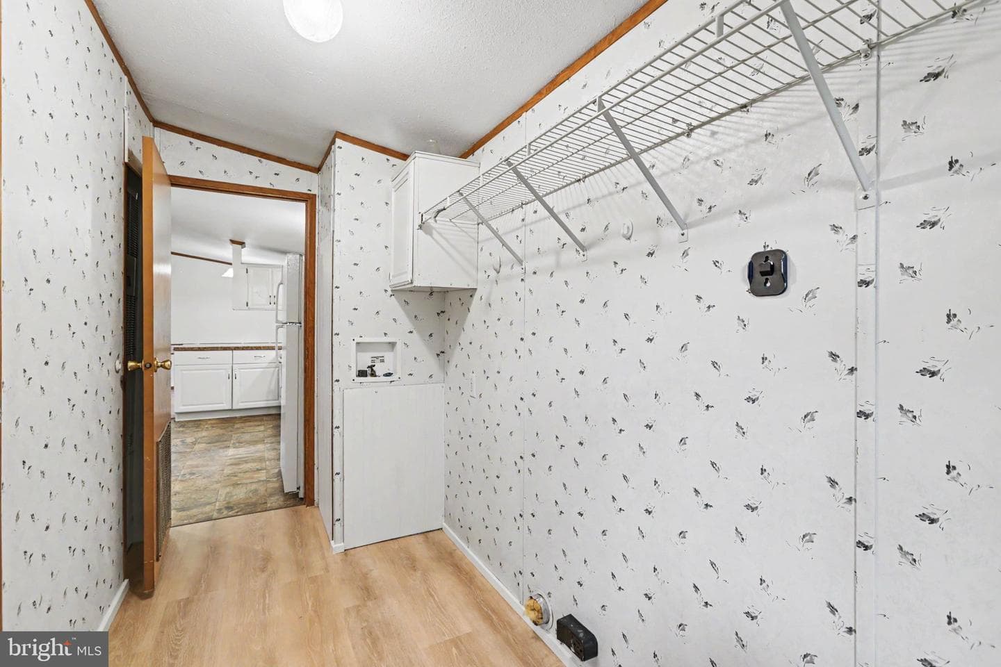 49 Meadowview Drive photo 9