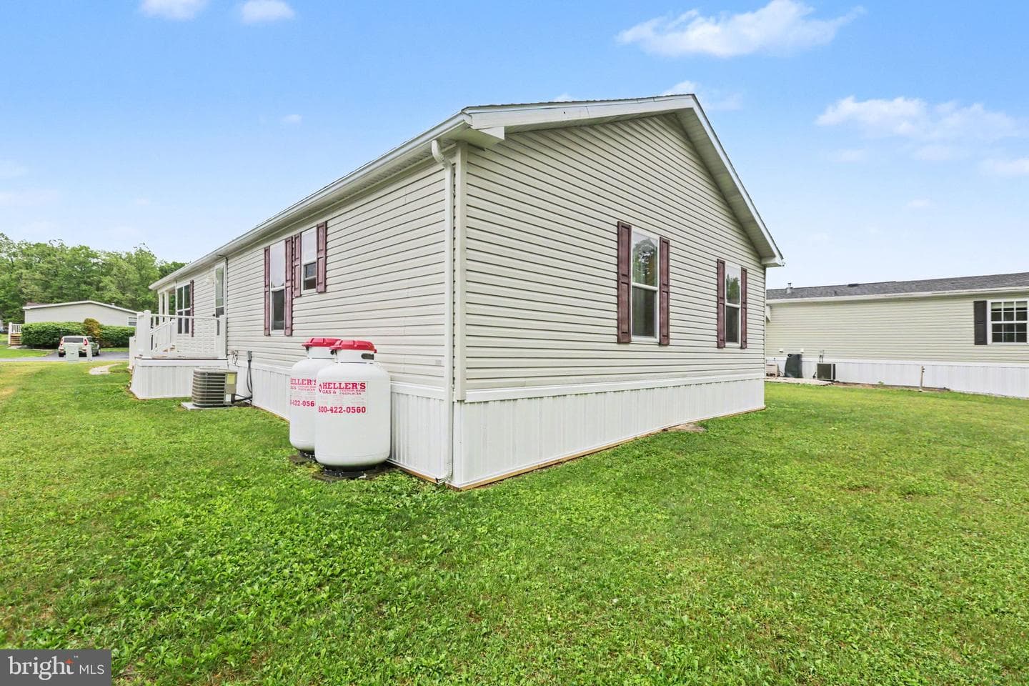 19 Meadowview Drive photo 4