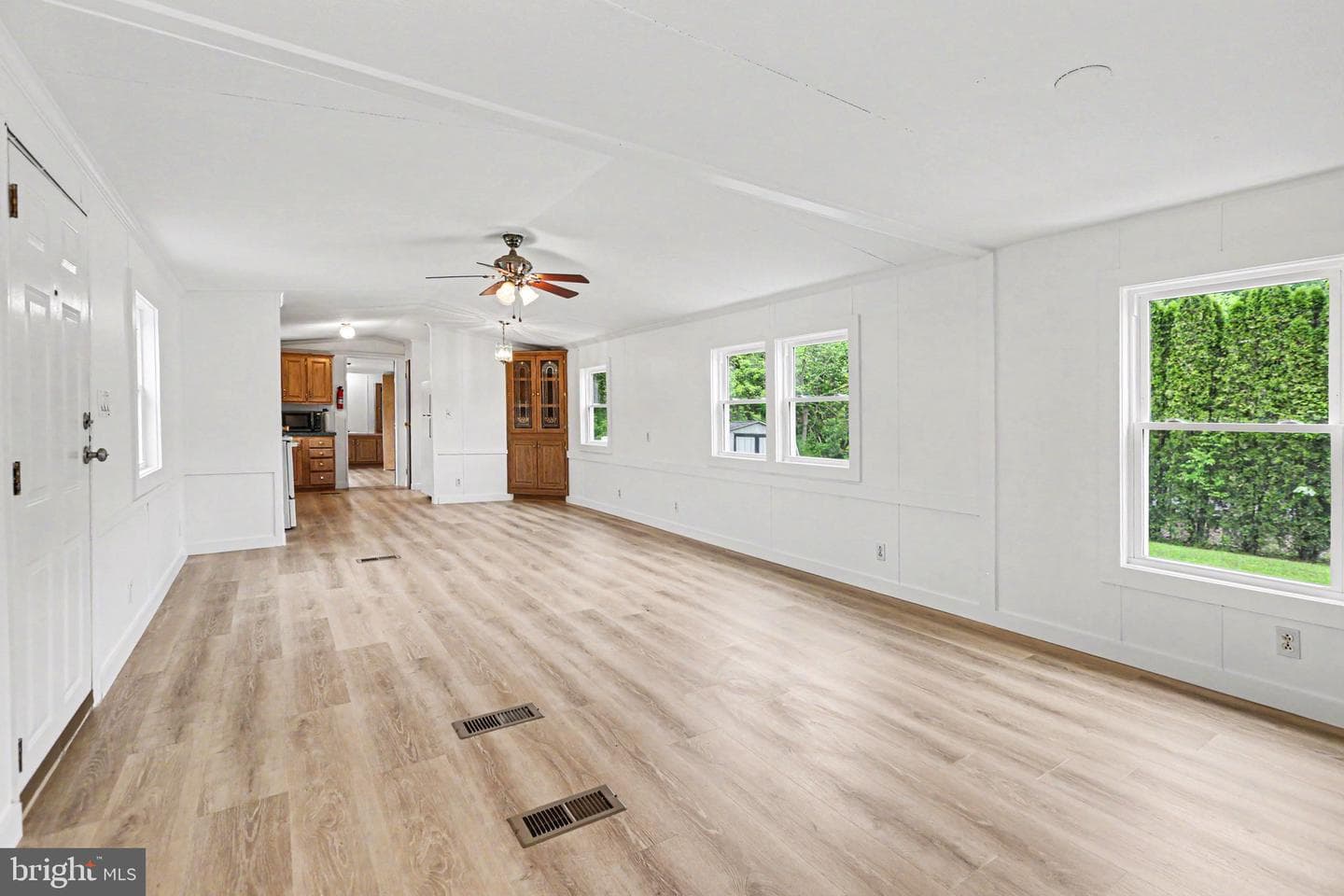 24 Meadowview Drive photo 5
