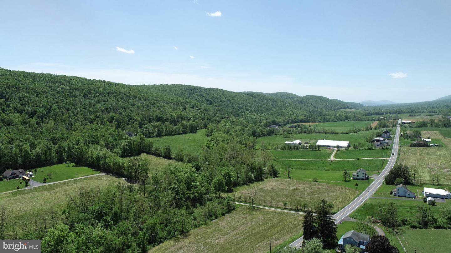 4909 Raccoon Valley Rd photo 4
