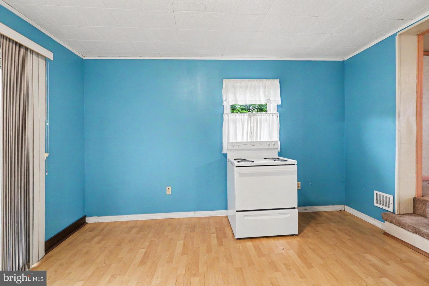 121 Ann Street photo 5
