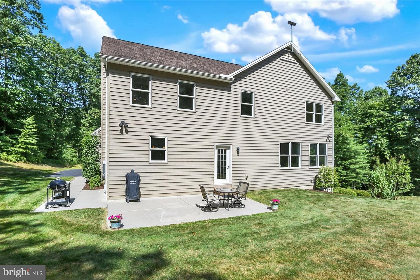 93 Franklin Court photo 52