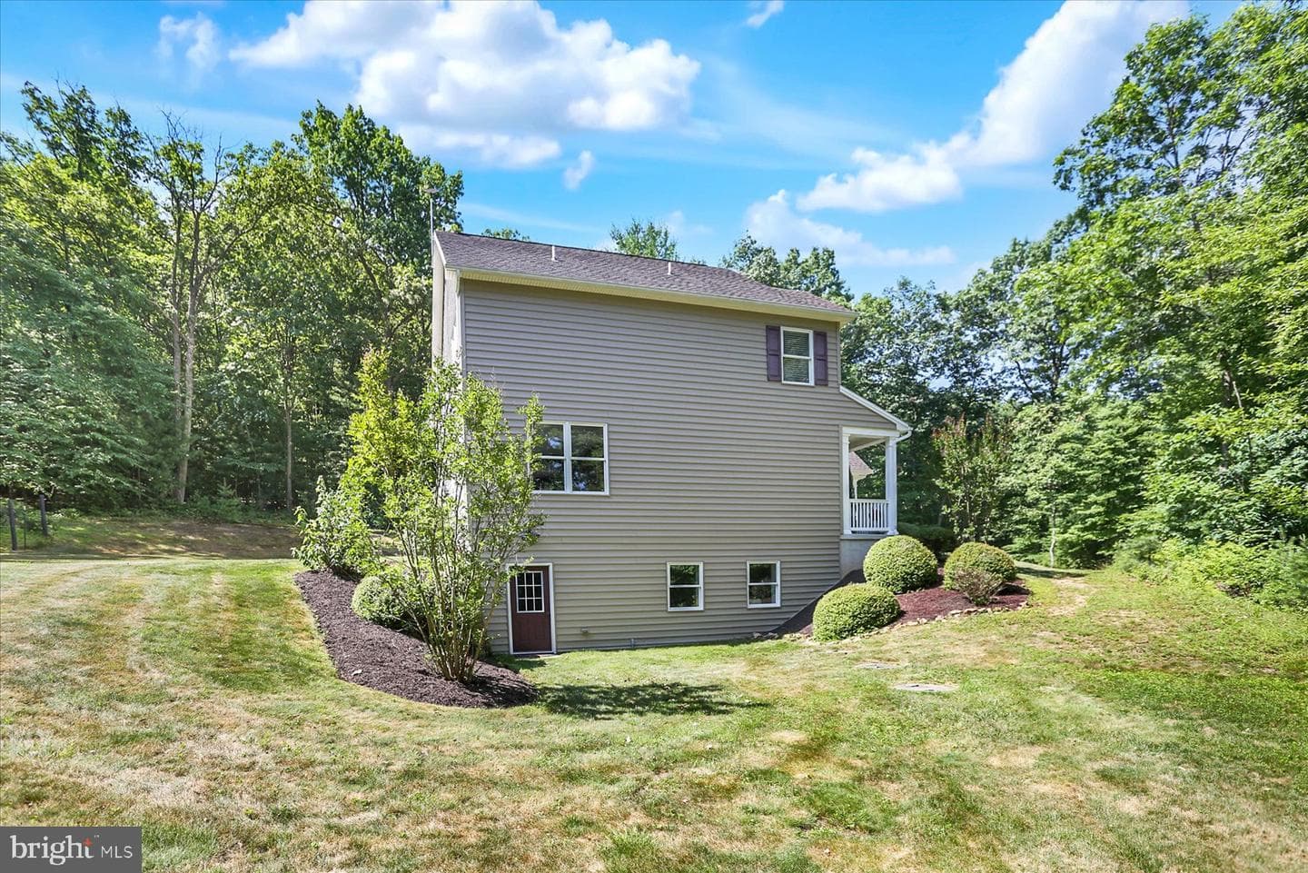 93 Franklin Court photo 53