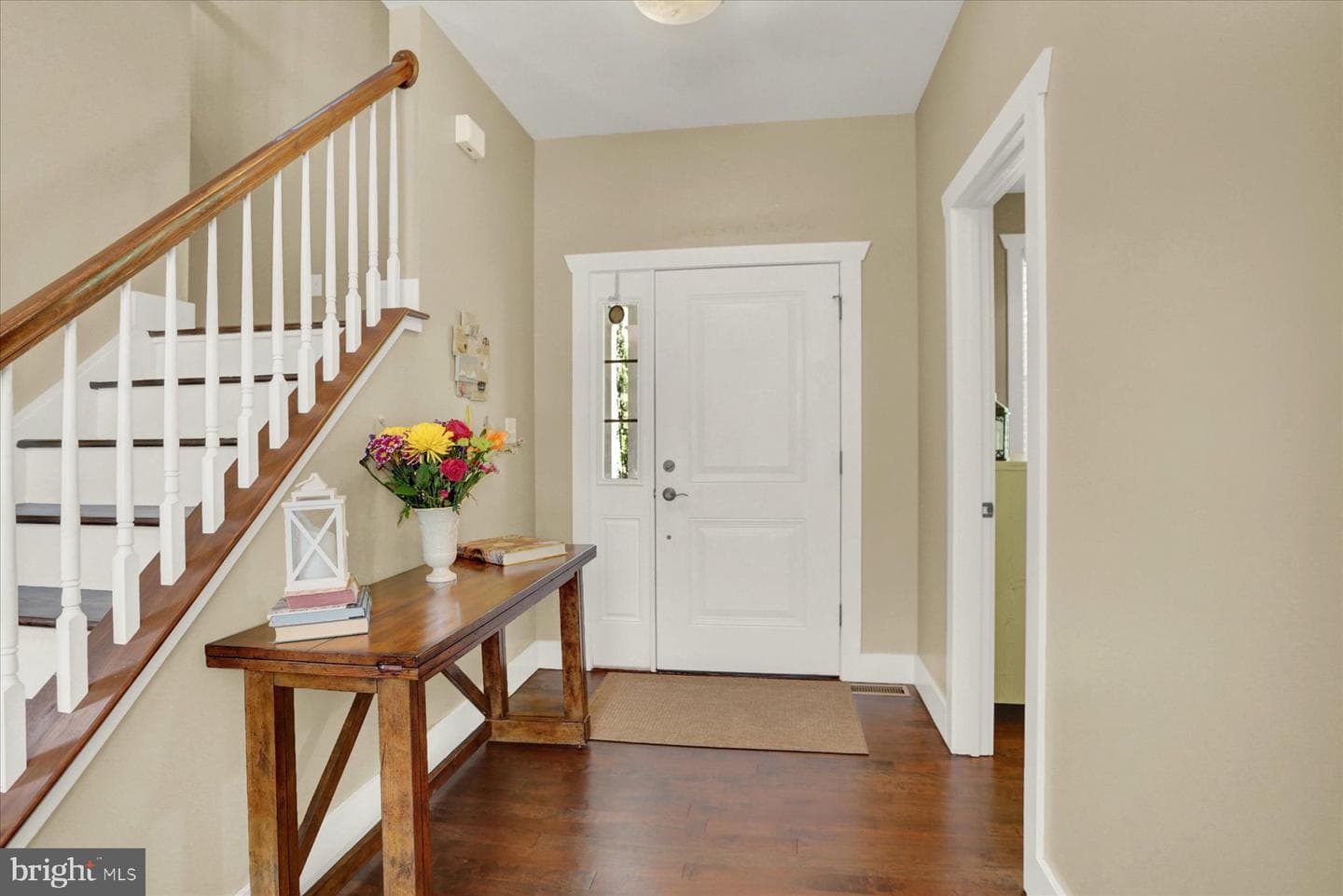 93 Franklin Court photo 6