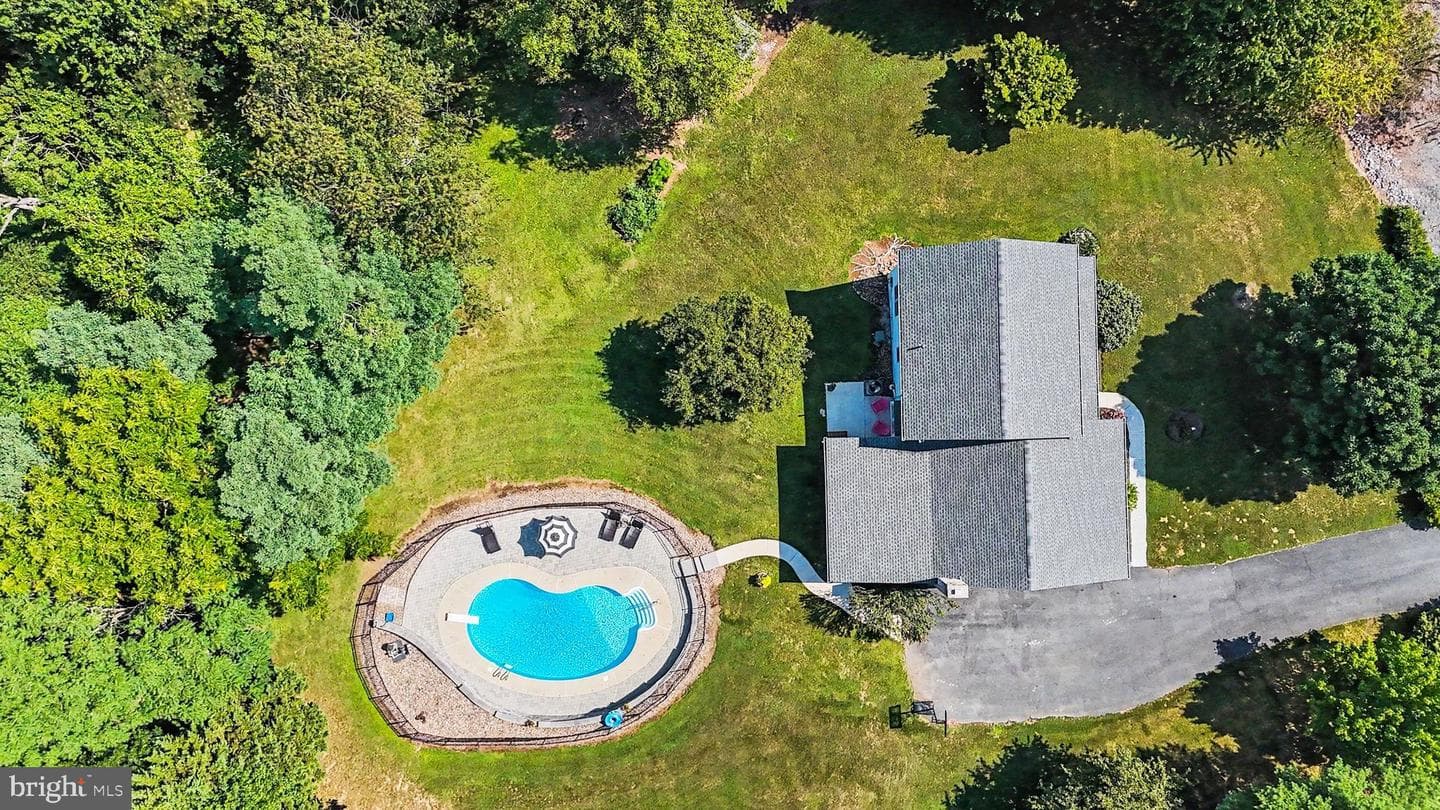 312 Barley Drive photo 6