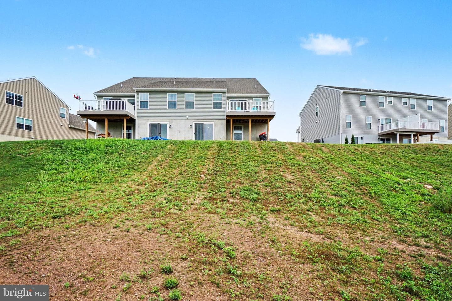 109 Weston Circle photo 23