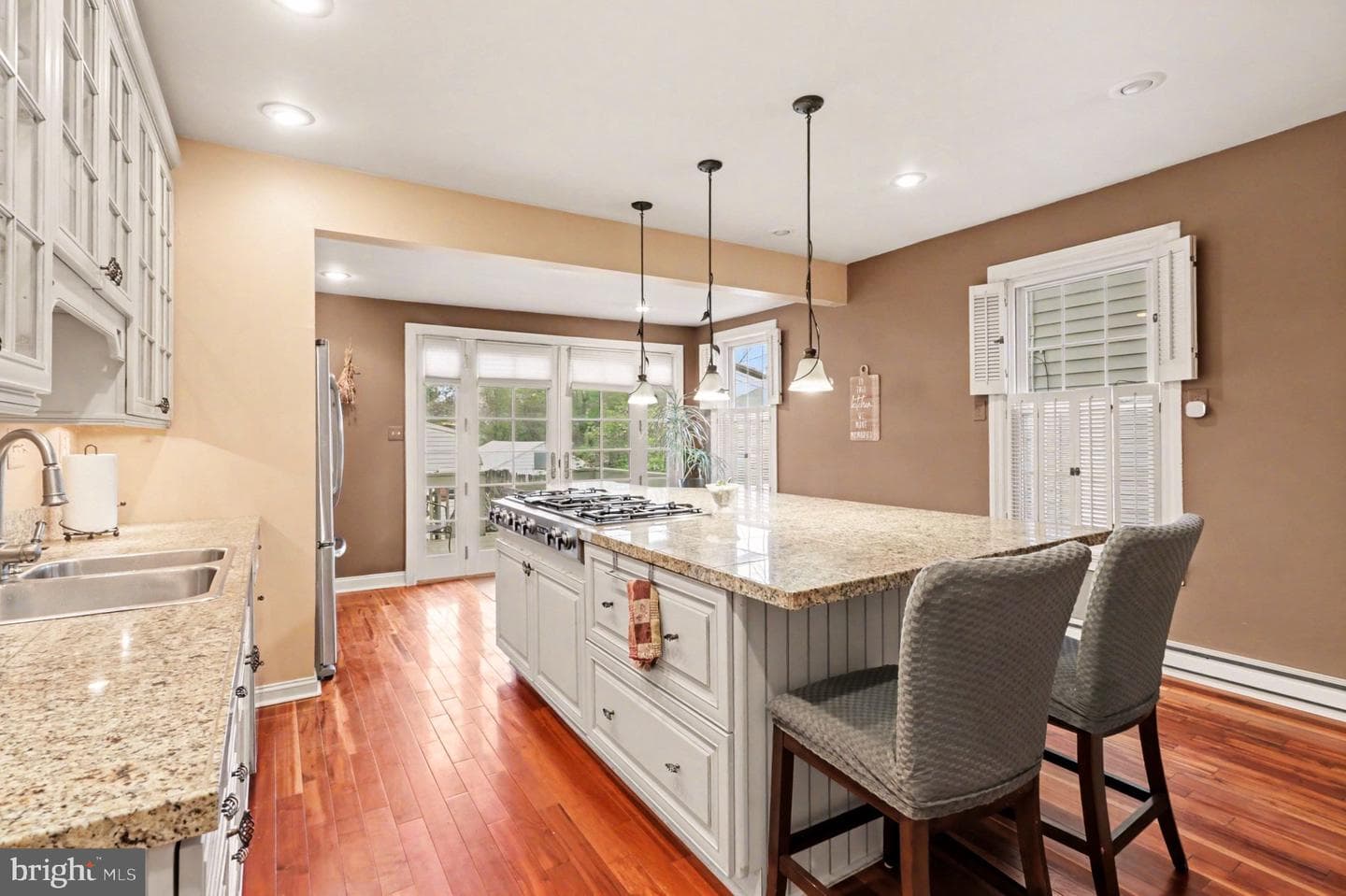 438 Gantt Street photo 8