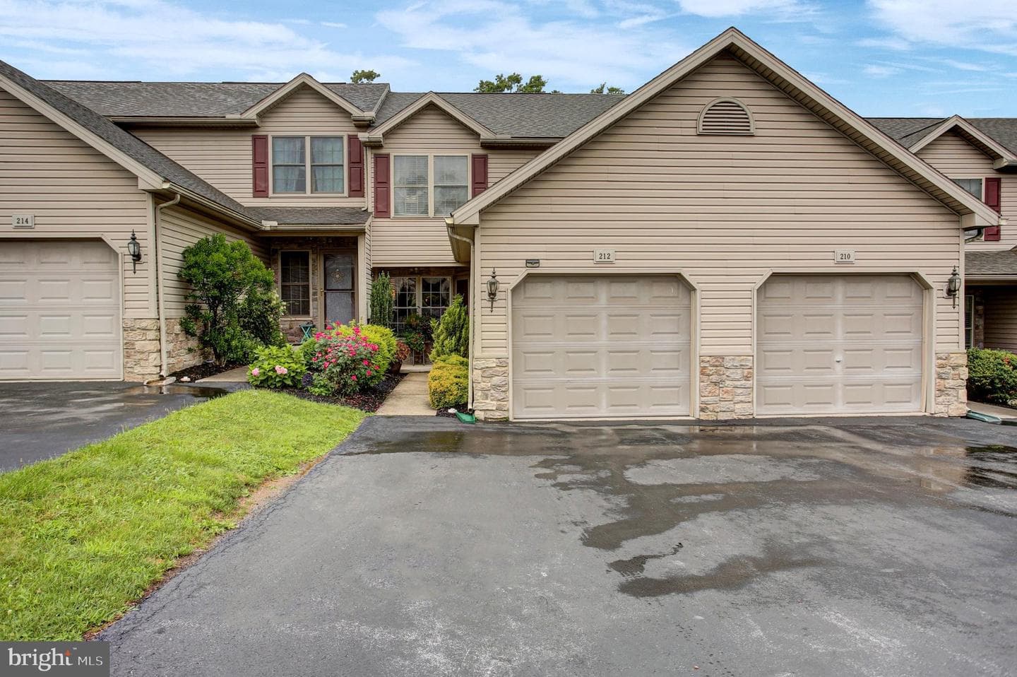 212 Whitetail Terrace photo 1