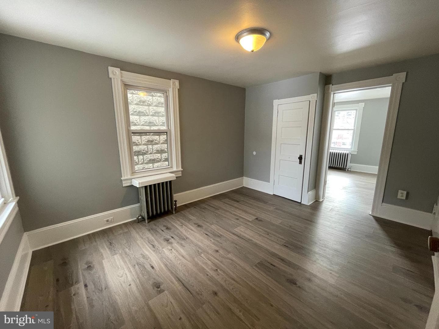 211 Parkway photo 13