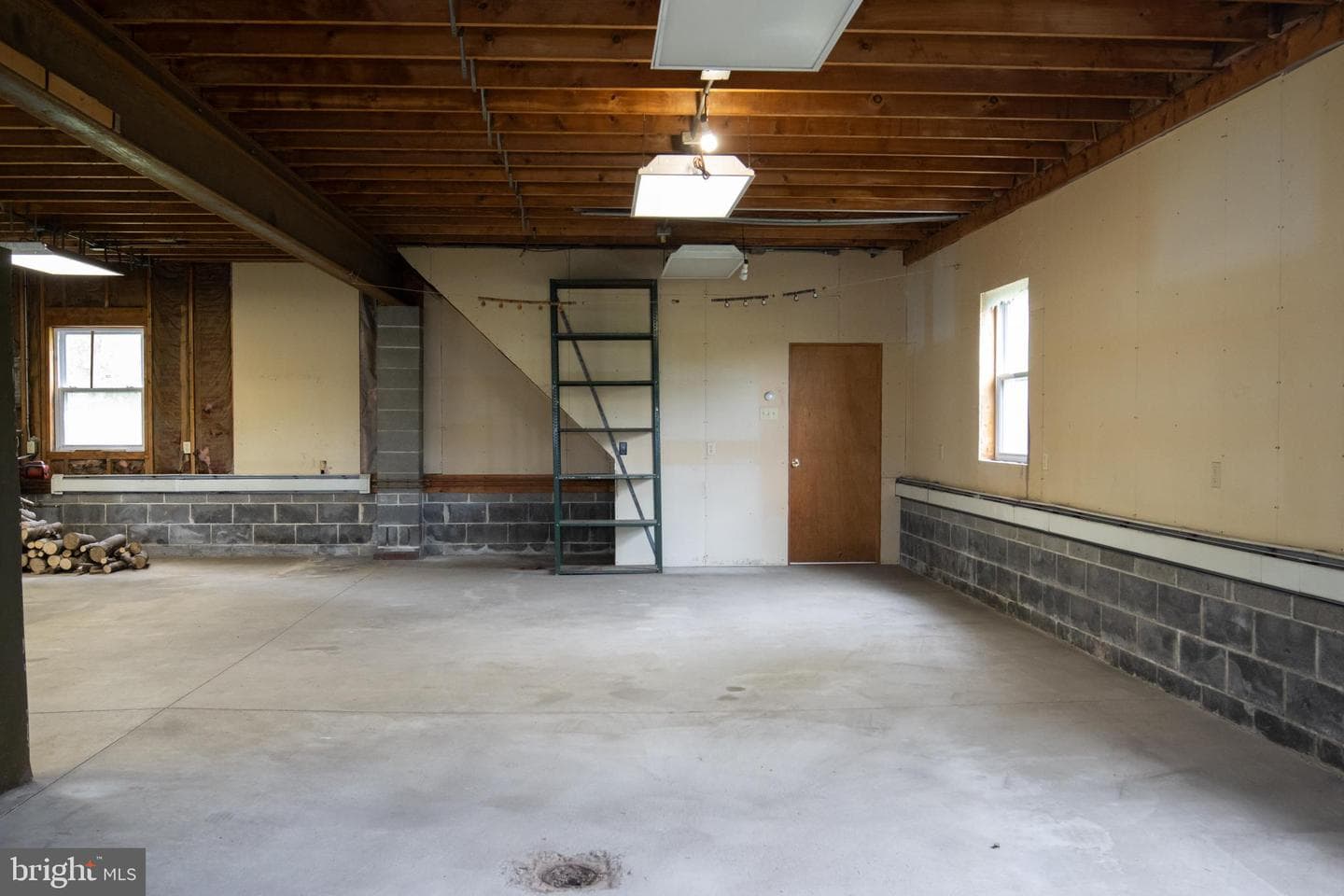 30 Hilltop Road photo 48