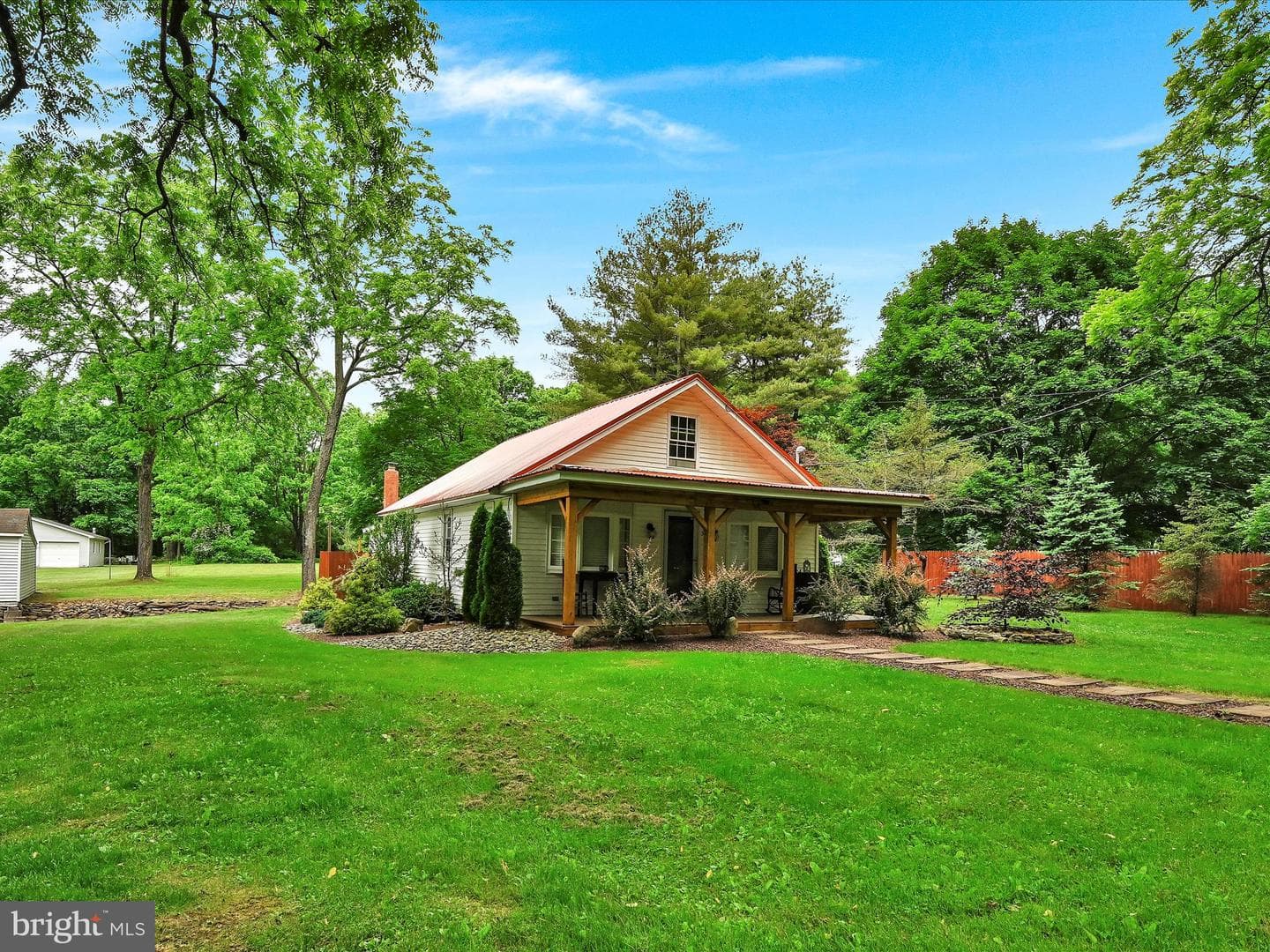 59 Reynolds Road photo 3