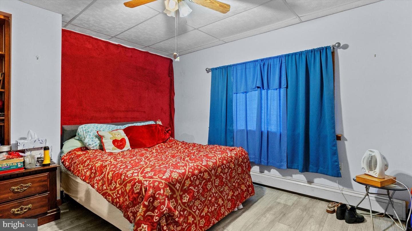 137 E High Street photo 9