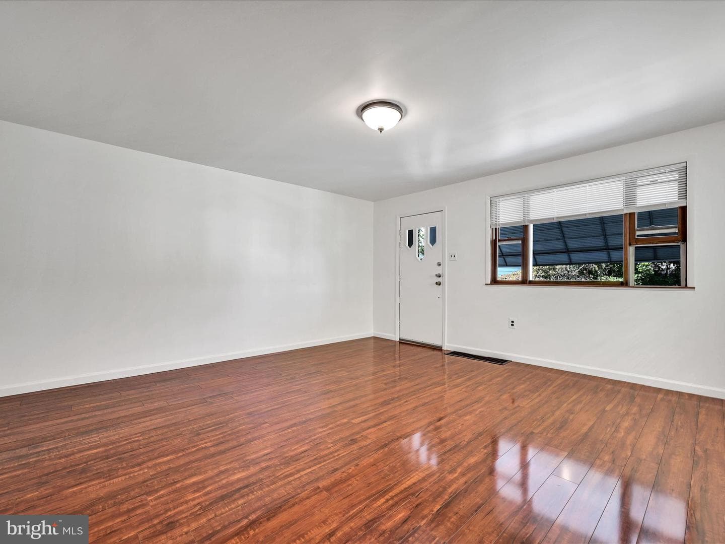 239 Pierce Street photo 5