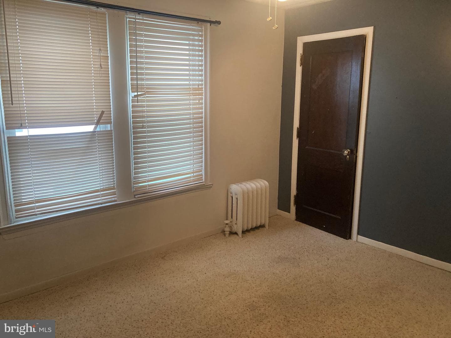 2054 W Market Street photo 16