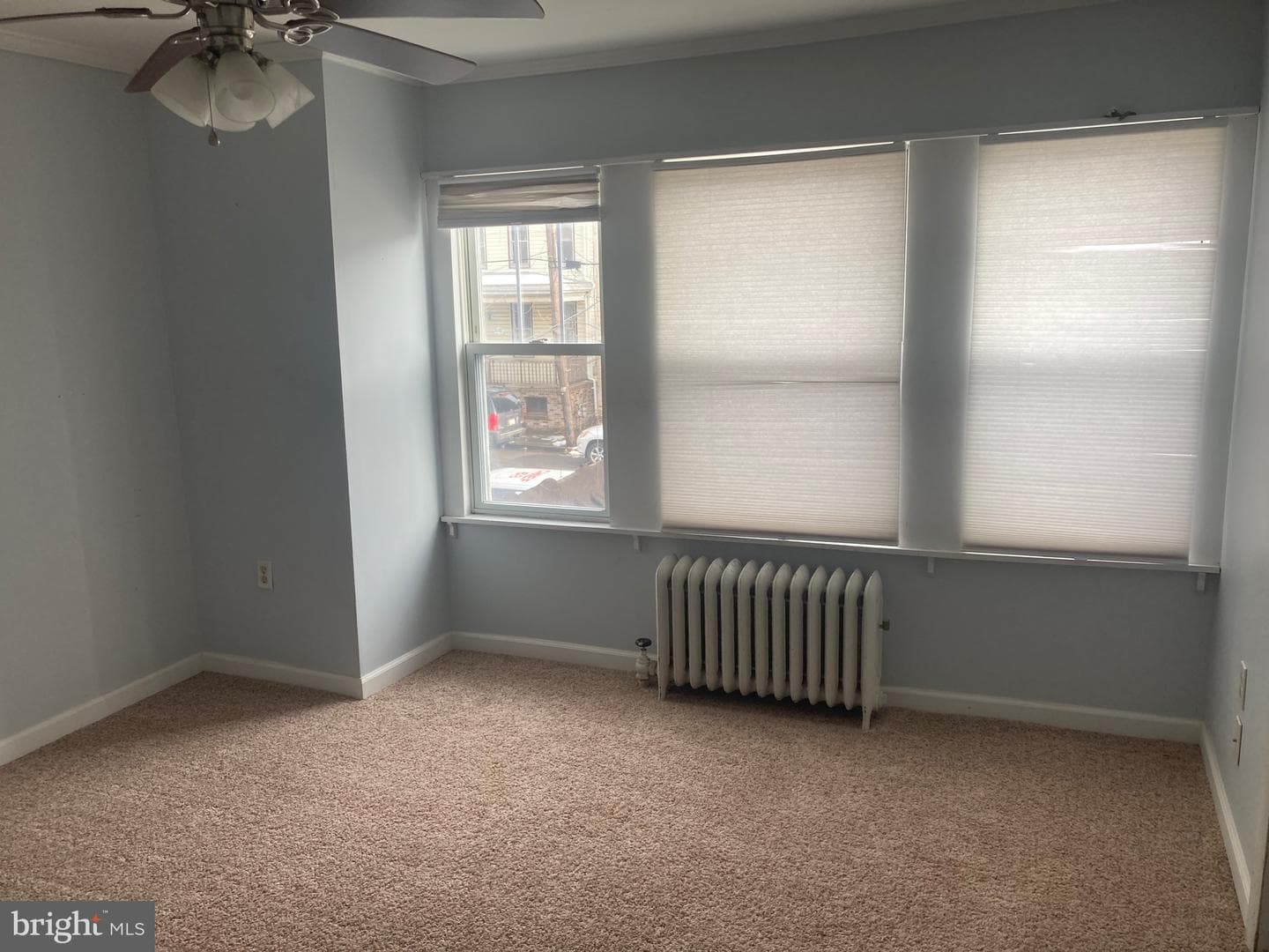 2054 W Market Street photo 18