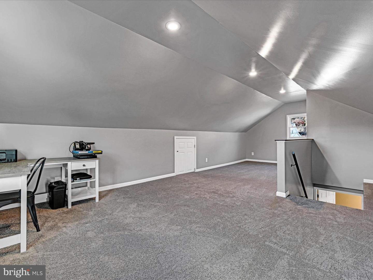 1160 Bunting Street photo 24