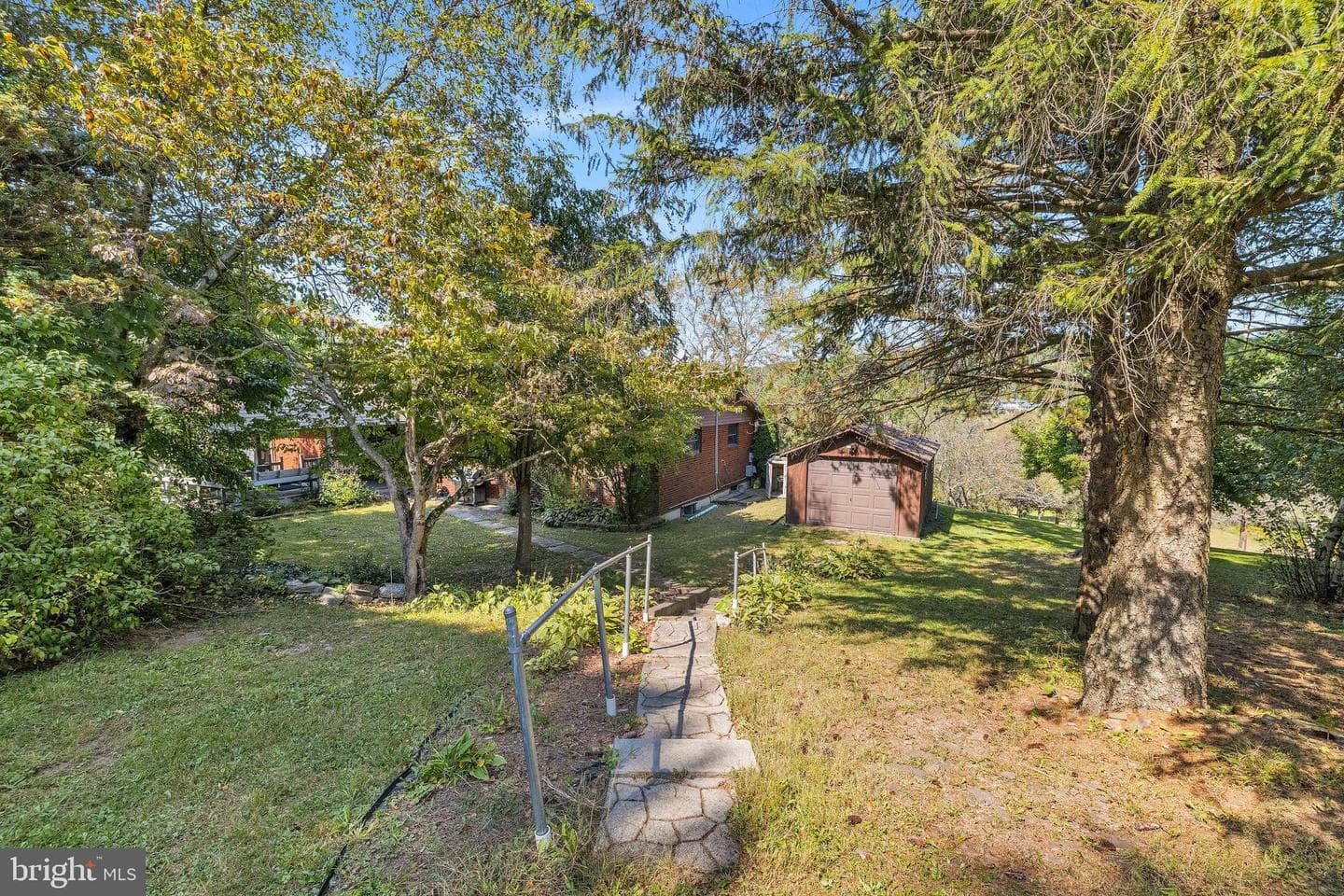 90 Chee Street photo 18