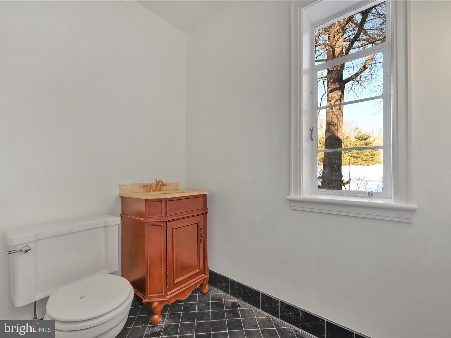 510 Ridge Road photo 29