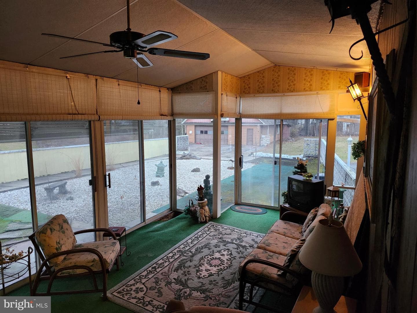 207 Lincoln Drive photo 36