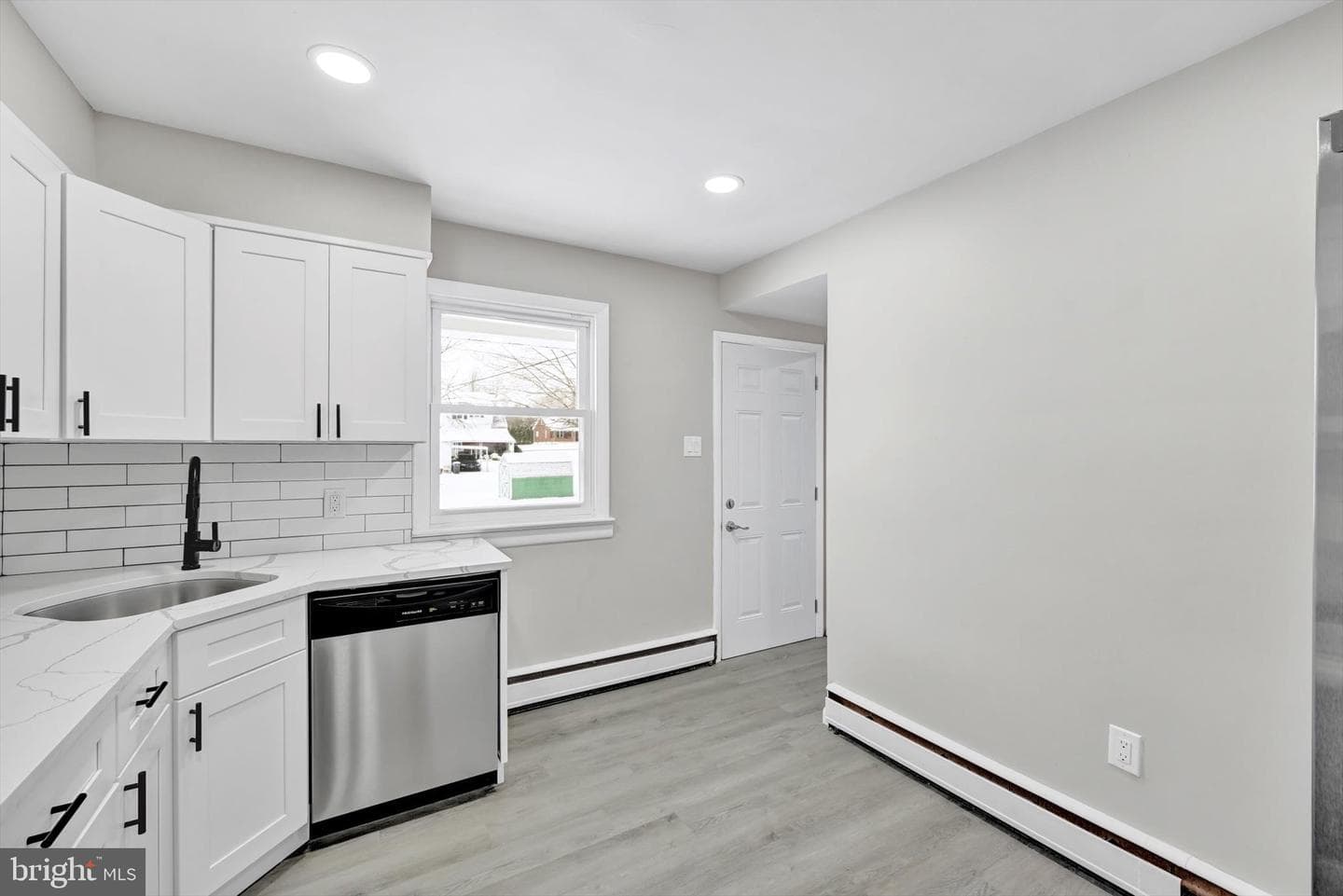 49 Meadow Avenue photo 10