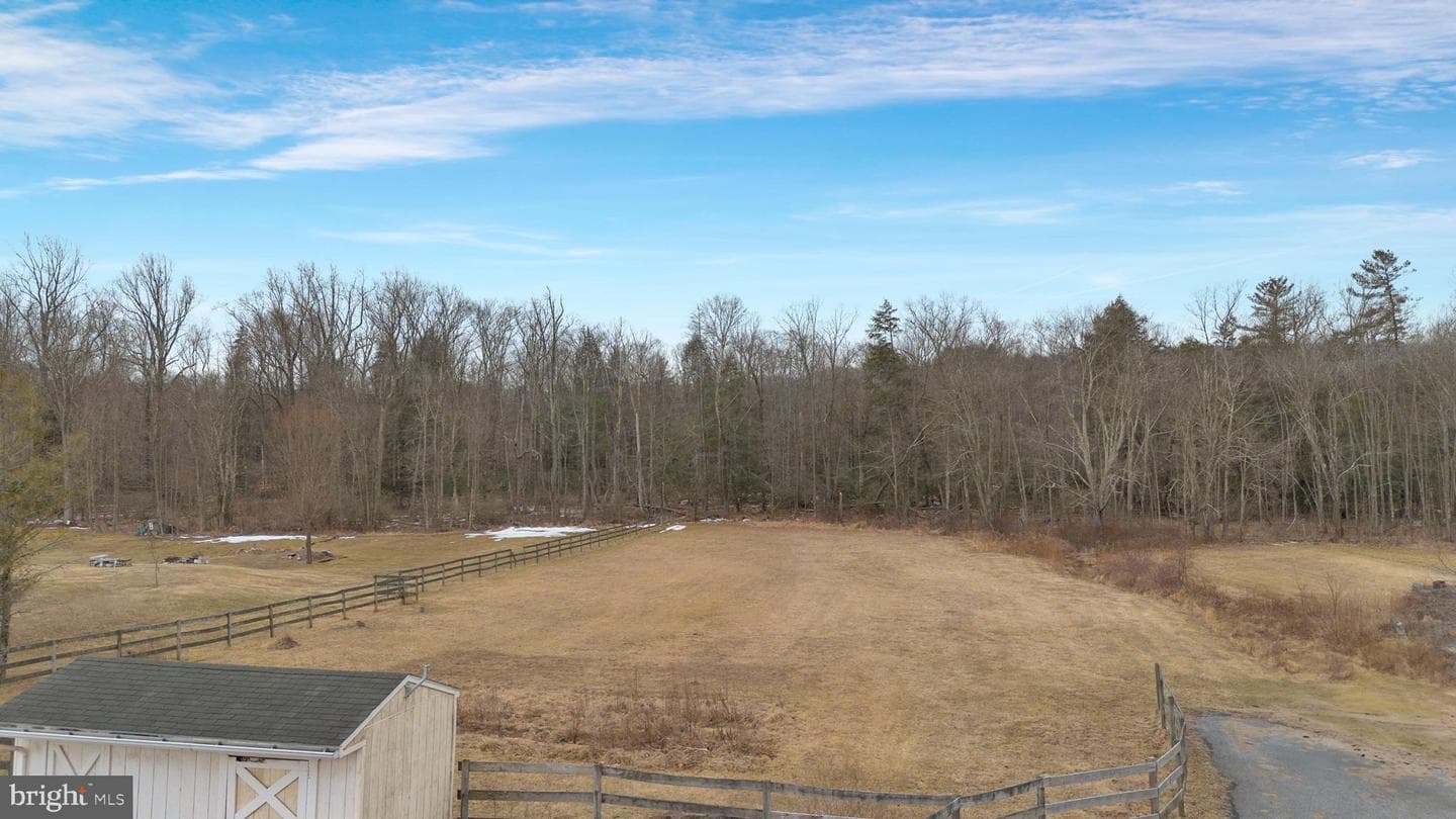 181 Frisbee Road photo 45