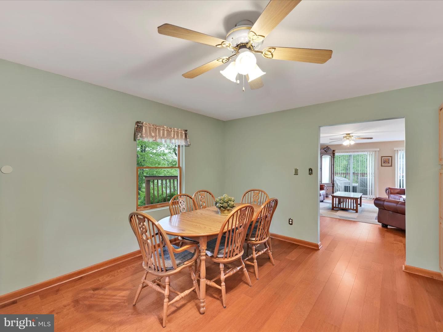 1494 Wynonah Drive photo 14