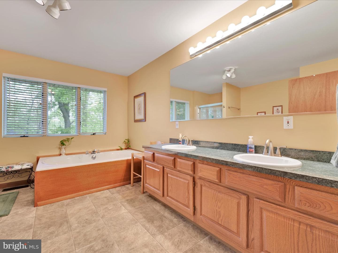 1494 Wynonah Drive photo 19
