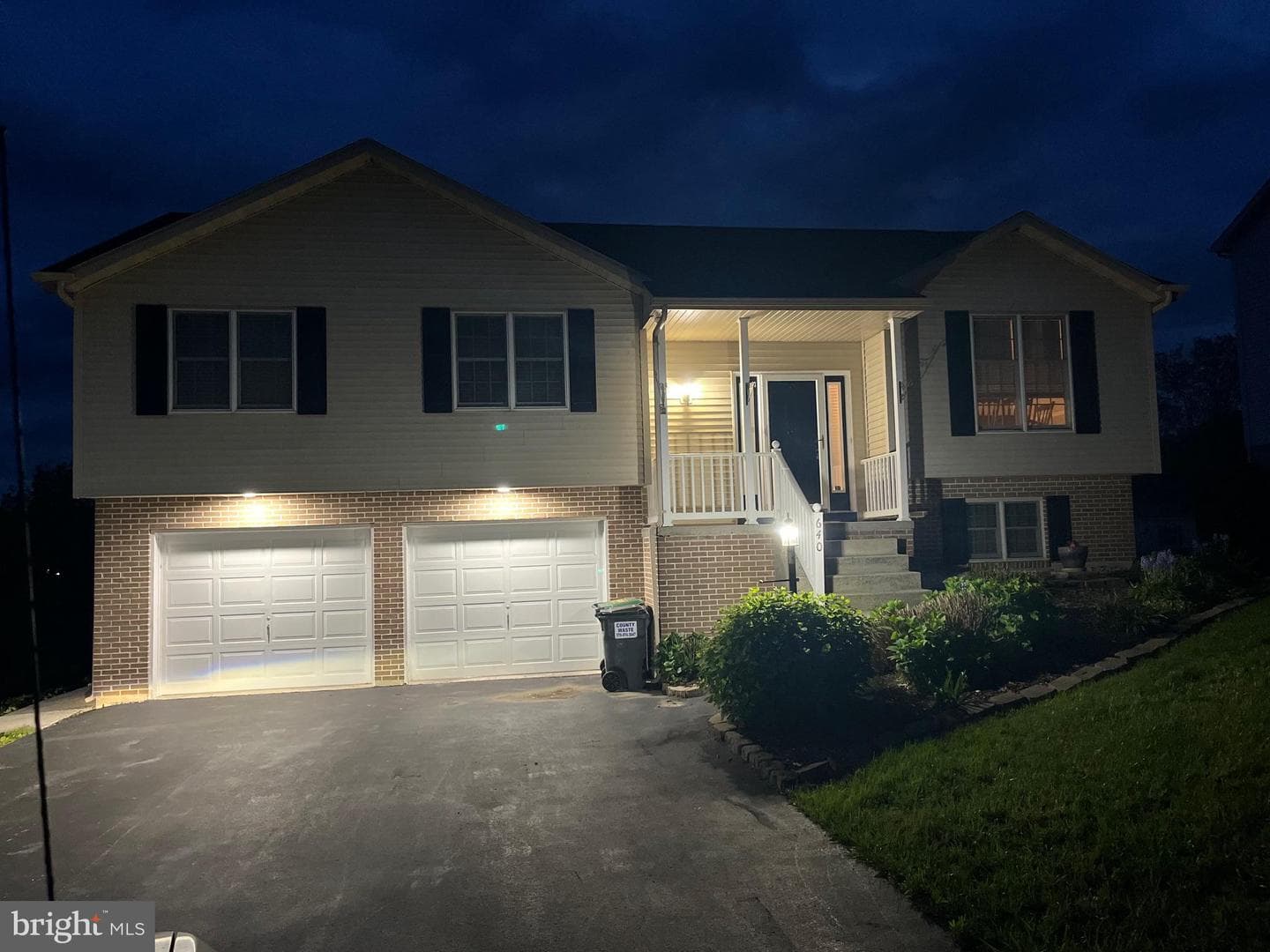 640 Stoney Run Road photo 2