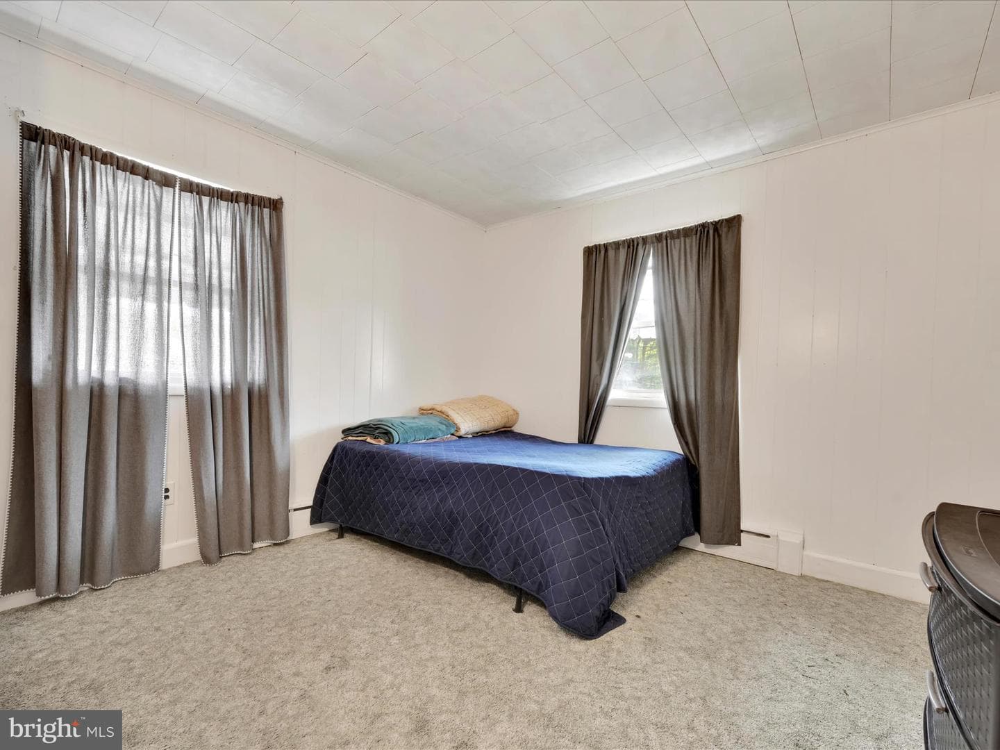 100 W Walnut Street photo 14