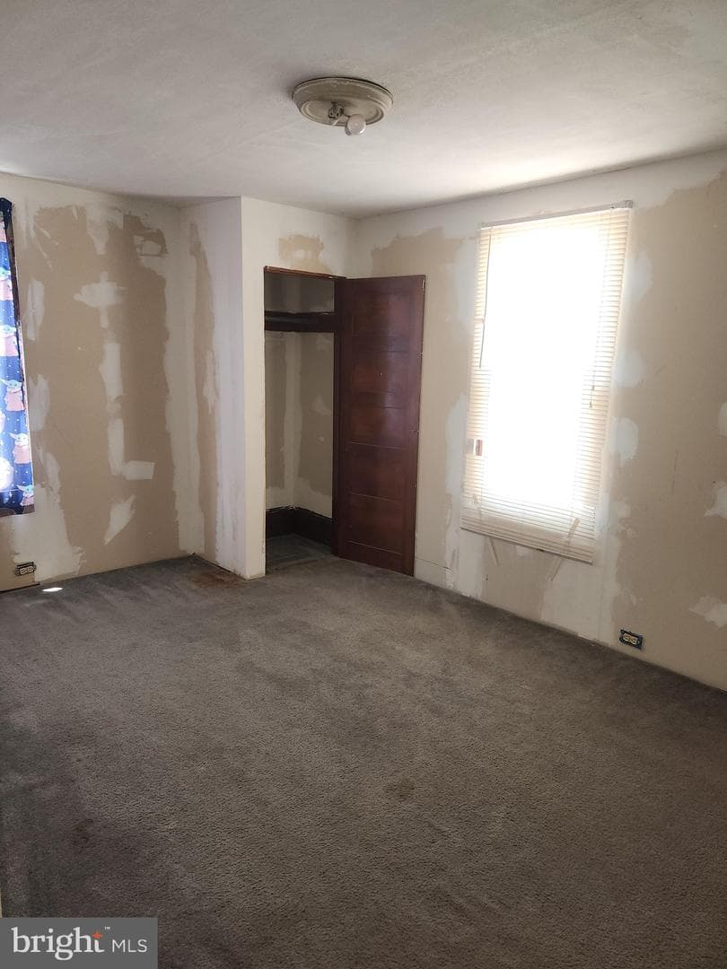 406 Parkway photo 11
