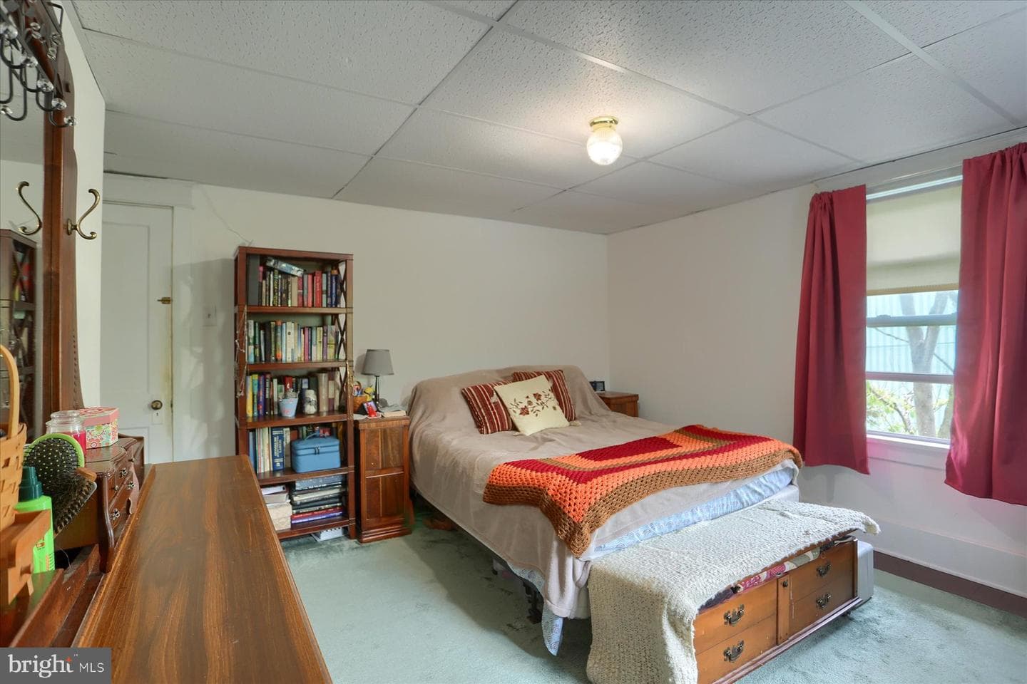 2 E Clements Street photo 24