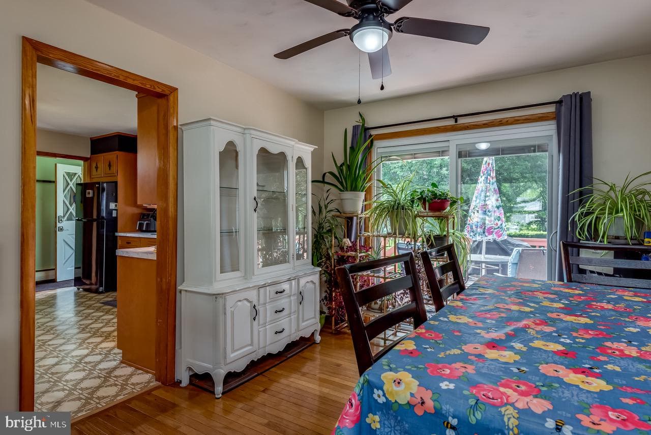 18 E Pine Street photo 10