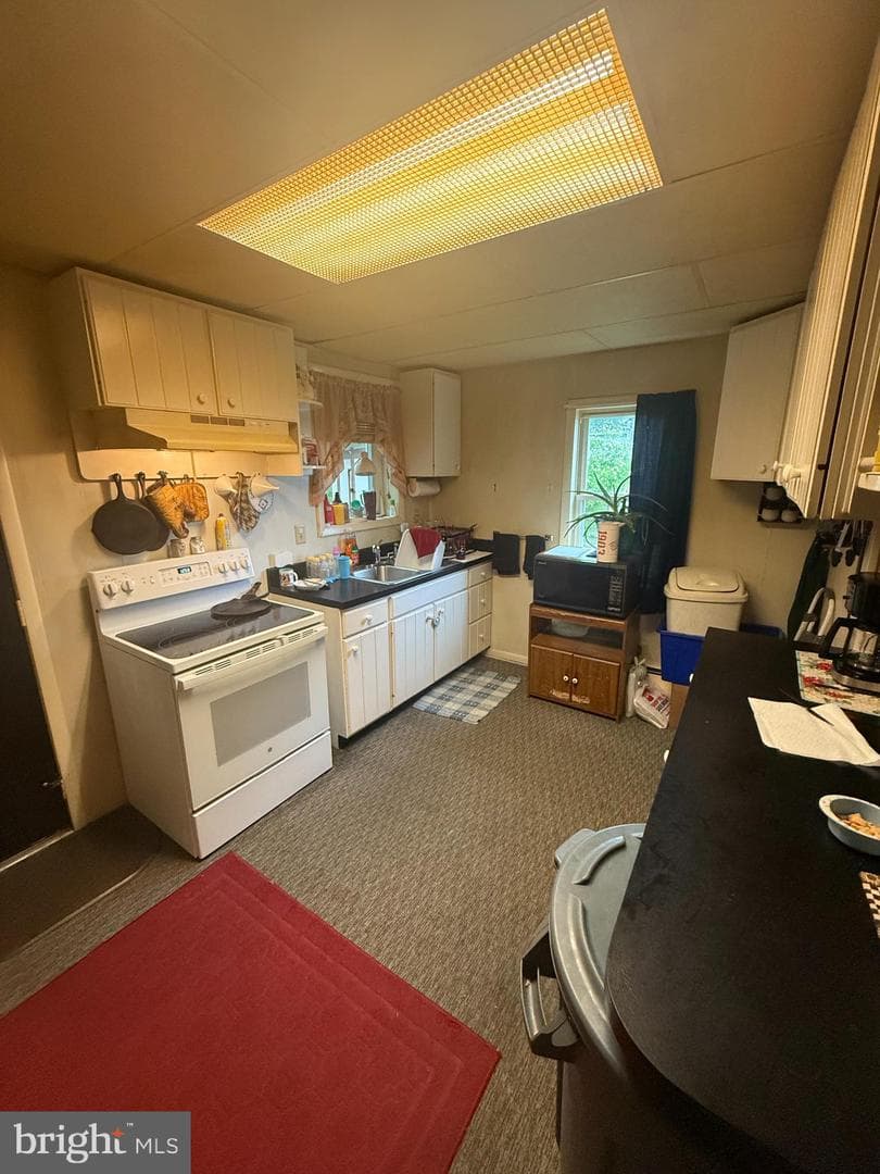 71 Rock Road photo 3